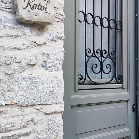Grandma's Katoi דירה *